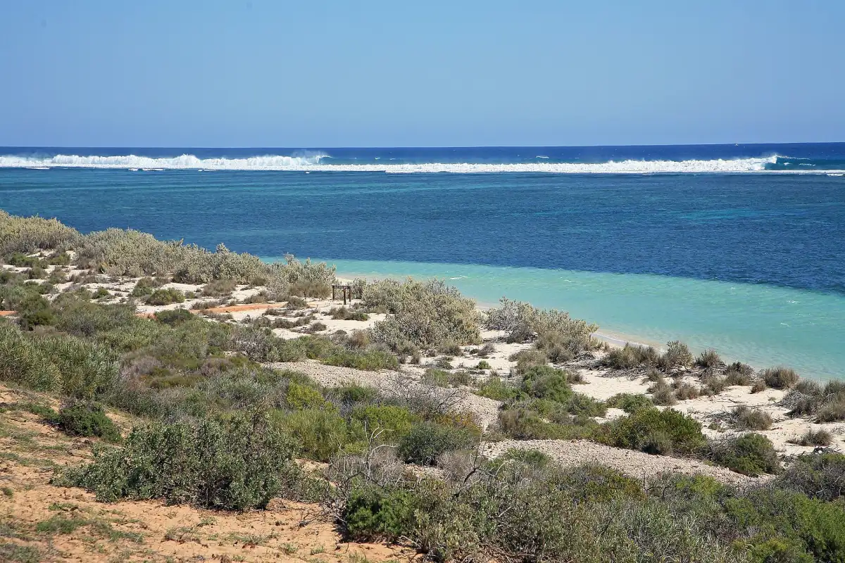 The lagoon and coast of the Ningaloo Reef